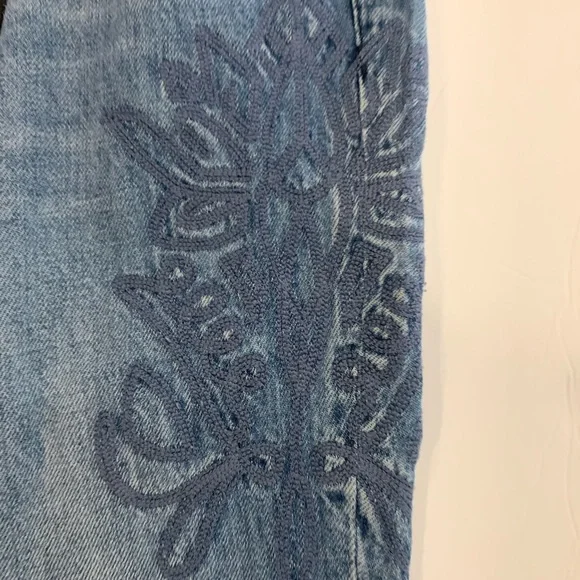 Liverpool cropped boyfriend jeans NWT 8/29 (8P) - Picture 5 of 10